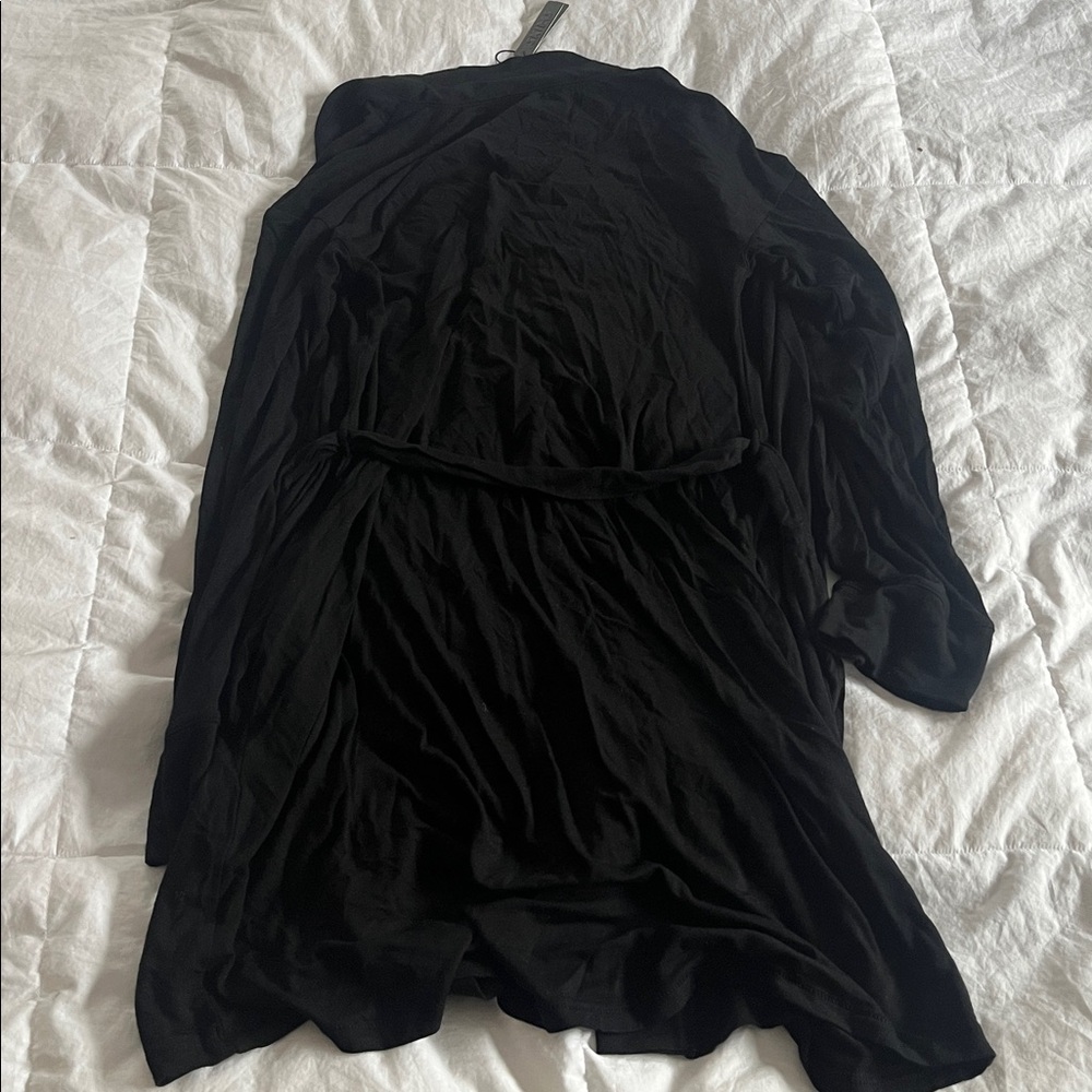 SKIMS Black Robe - Picture 4 of 4